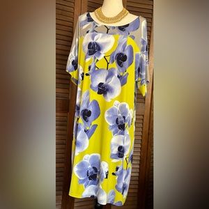 Alfani dress. Size 2X  yellow/blue short sleeve.